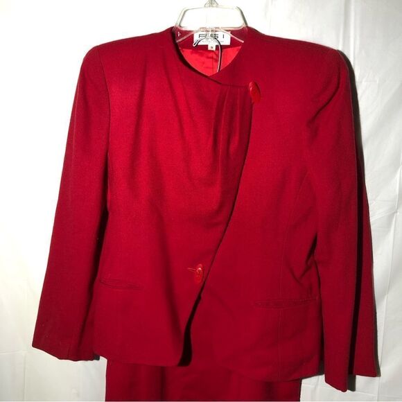 Red Wool Suit Set Size 8 - Picture 3 of 9